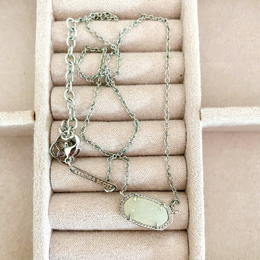 Kendra Scott Elisa Necklace